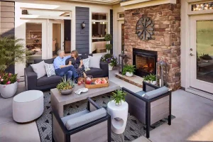 advantages of outdoor living spaces